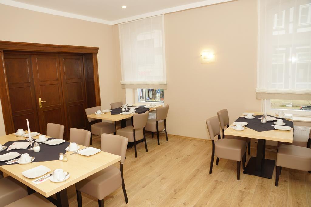 Hotel Deutsches Haus Blomberg  Eksteriør billede