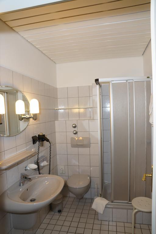 Hotel Deutsches Haus Blomberg  Værelse billede