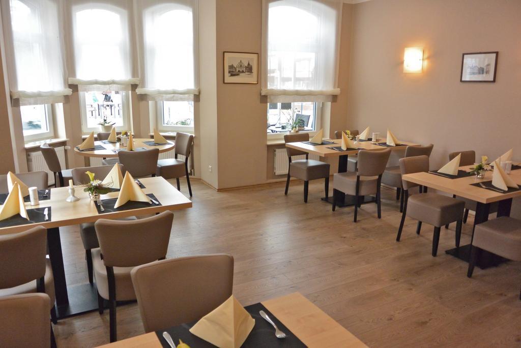 Hotel Deutsches Haus Blomberg  Eksteriør billede